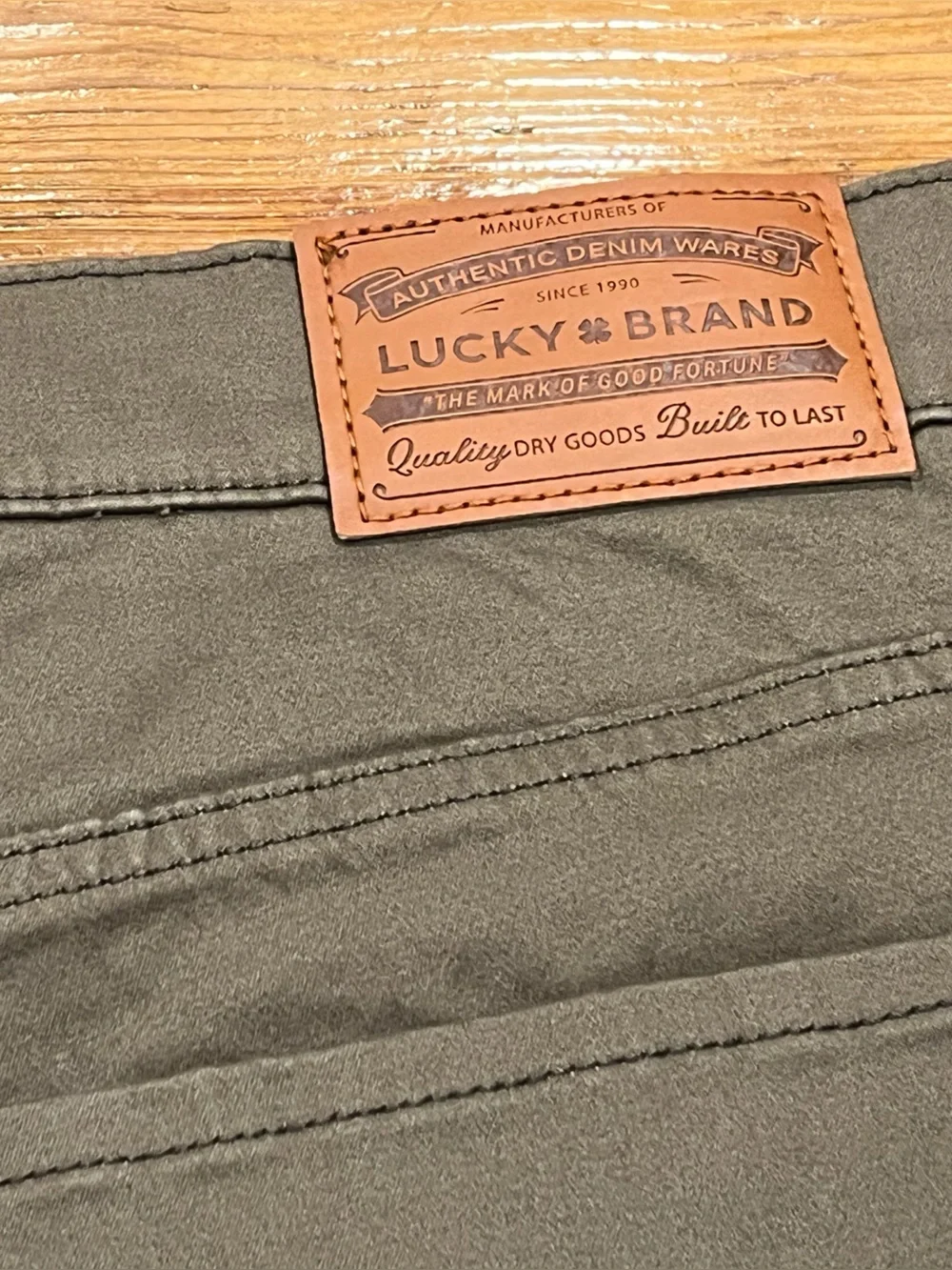 Lucky Brand 121 Slim Straight Leg Pants • BARK Brown • Size 40x30 • NWT